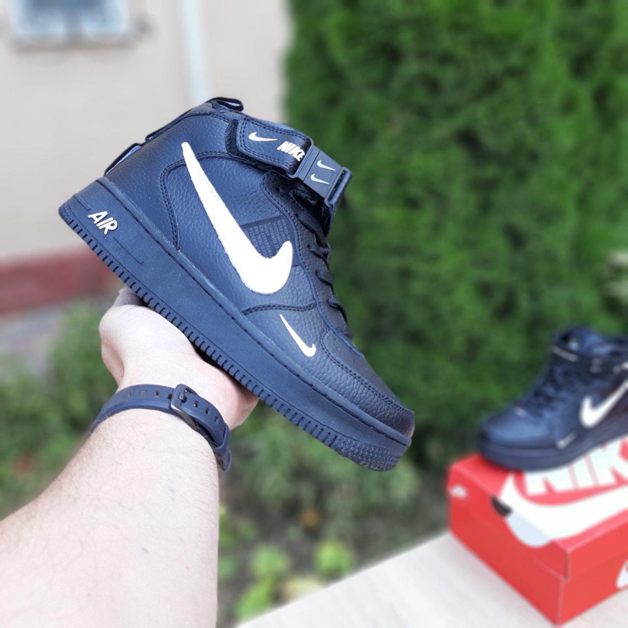 Женские зимние кроссовки на термопрокладке Nike Air Force 1 Mid LV8, кожа, чёрные с белым 40 (25 см)
Женские зимние кроссовки на термопрокладке Nike Air Force 1 Mid LV8, кожа, чёрные с белым 40 (25 см)