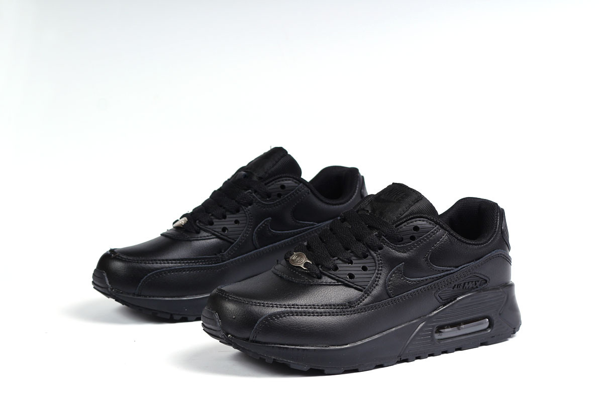 Женские кроссовки Nike Air Max M-90, кожа черные 38 (24 см), размеры:36,37,38
Женские кроссовки Nike Air Max M-90, кожа черные 38 (24 см), размеры:36,37,38