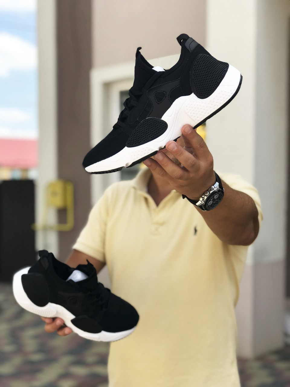 Мужские кроссовки в стиле Nike Air Huarache, текстиль, черные с белым 44(28,5 см), последний размер
Мужские кроссовки в стиле Nike Air Huarache, текстиль, черные с белым 44(28,5 см), последний размер