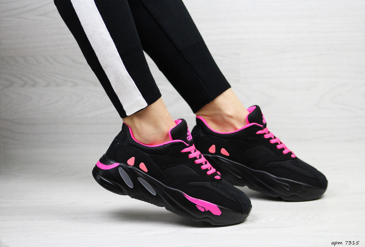 Женские кроссовки в стиле Adidas x Yeezy Boost 700 OG, черные с розовым 38(24,5 см), последний размер
Женские кроссовки в стиле Adidas x Yeezy Boost 700 OG, черные с розовым 38(24,5 см), последний размер