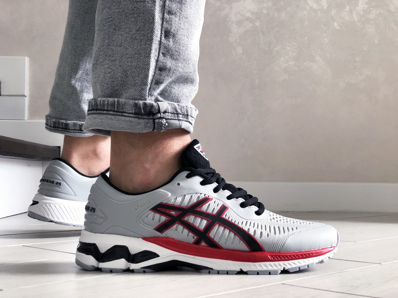 Мужские кроссовки в стиле Asics Gel-Kayano 25, сетка, серые с красным 46(29,5 см), размеры:44,46
Мужские кроссовки в стиле Asics Gel-Kayano 25, сетка, серые с красным 46(29,5 см), размеры:44,46
