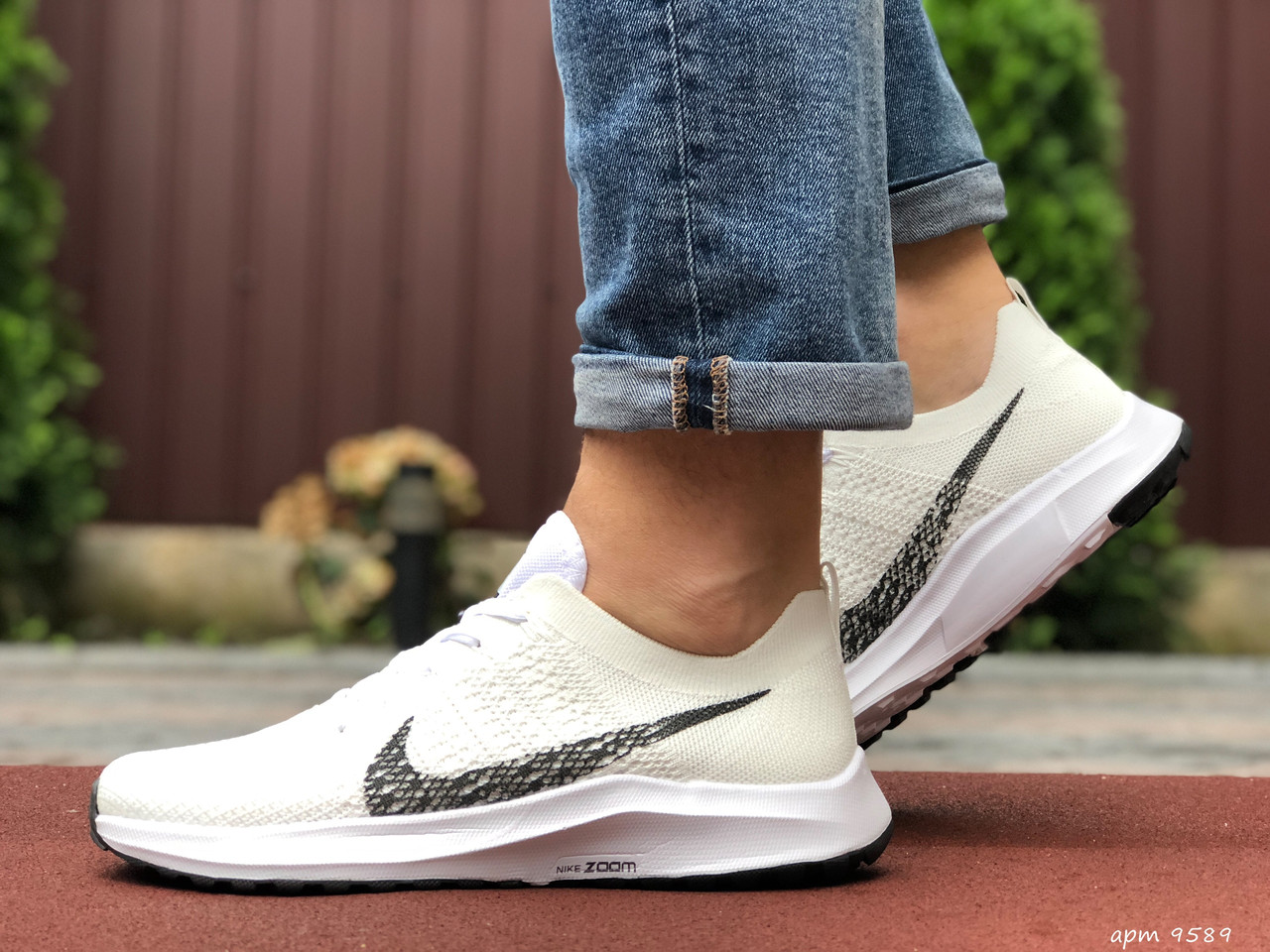 Мужские кроссовки в стиле Nike Zoom, сетка, белые, 42 (26,5 см), размеры:41,42,43,44,45
Мужские кроссовки в стиле Nike Zoom, сетка, белые, 42 (26,5 см), размеры:41,42,43,44,45
