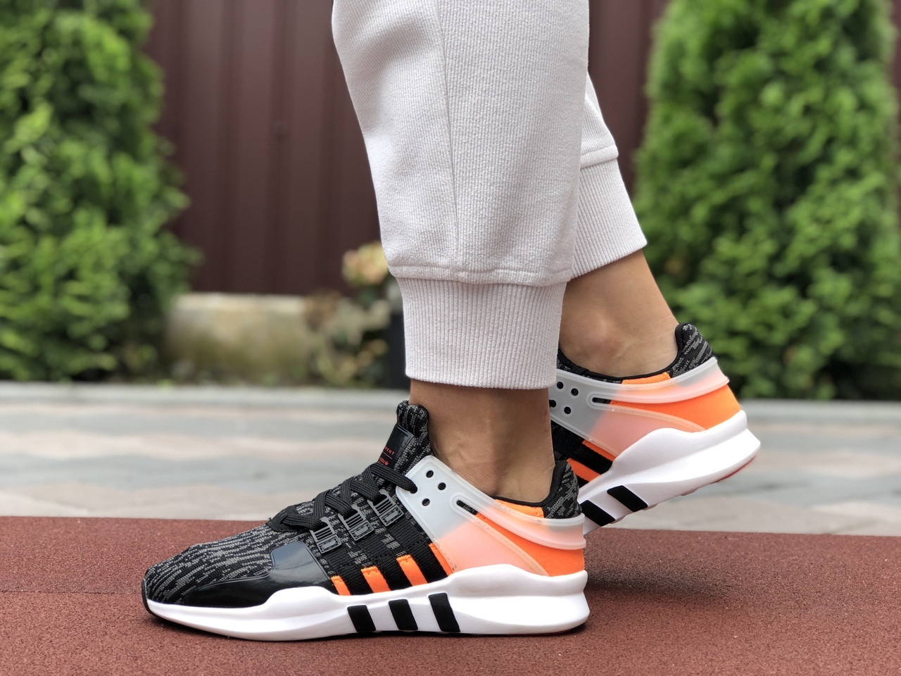 Женские кроссовки в стиле Adidas Equipment, сетка, черные с серым, 36 (22,6 см), размеры:36,37,38,39,40
Женские кроссовки в стиле Adidas Equipment, сетка, черные с серым, 36 (22,6 см), размеры:36,37,38,39,40