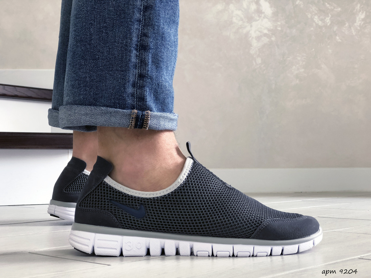 Мужские кроссовки Nike Free Run 30, сетка, серые с белым 45(28,5 см), размеры:41,42,43,44,45
Мужские кроссовки Nike Free Run 30, сетка, серые с белым 45(28,5 см), размеры:41,42,43,44,45