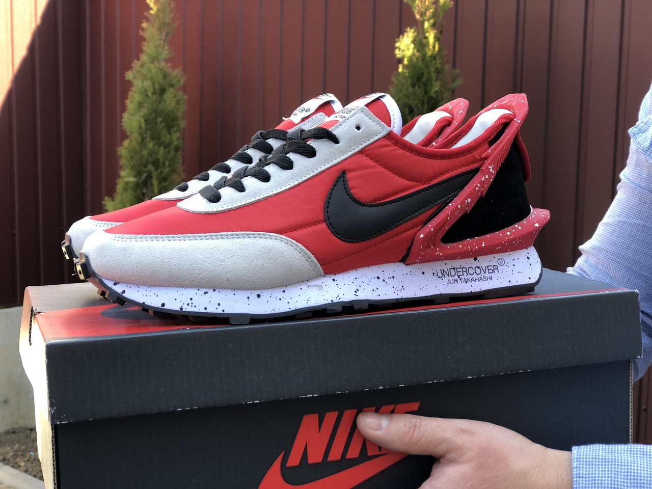 Мужские кроссовки Nike Undercover Jun Takahashi, замша, текстиль, красные с белым 46(28,8 см)
Мужские кроссовки Nike Undercover Jun Takahashi, замша, текстиль, красные с белым 46(28,8 см)