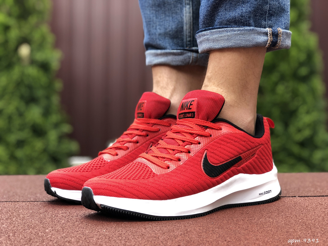 Мужские кроссовки в стиле Nike Flyknit Lunar 3, сетка, красные с белым 41(26 см), размеры:41,42,43
Мужские кроссовки в стиле Nike Flyknit Lunar 3, сетка, красные с белым 41(26 см), размеры:41,42,43