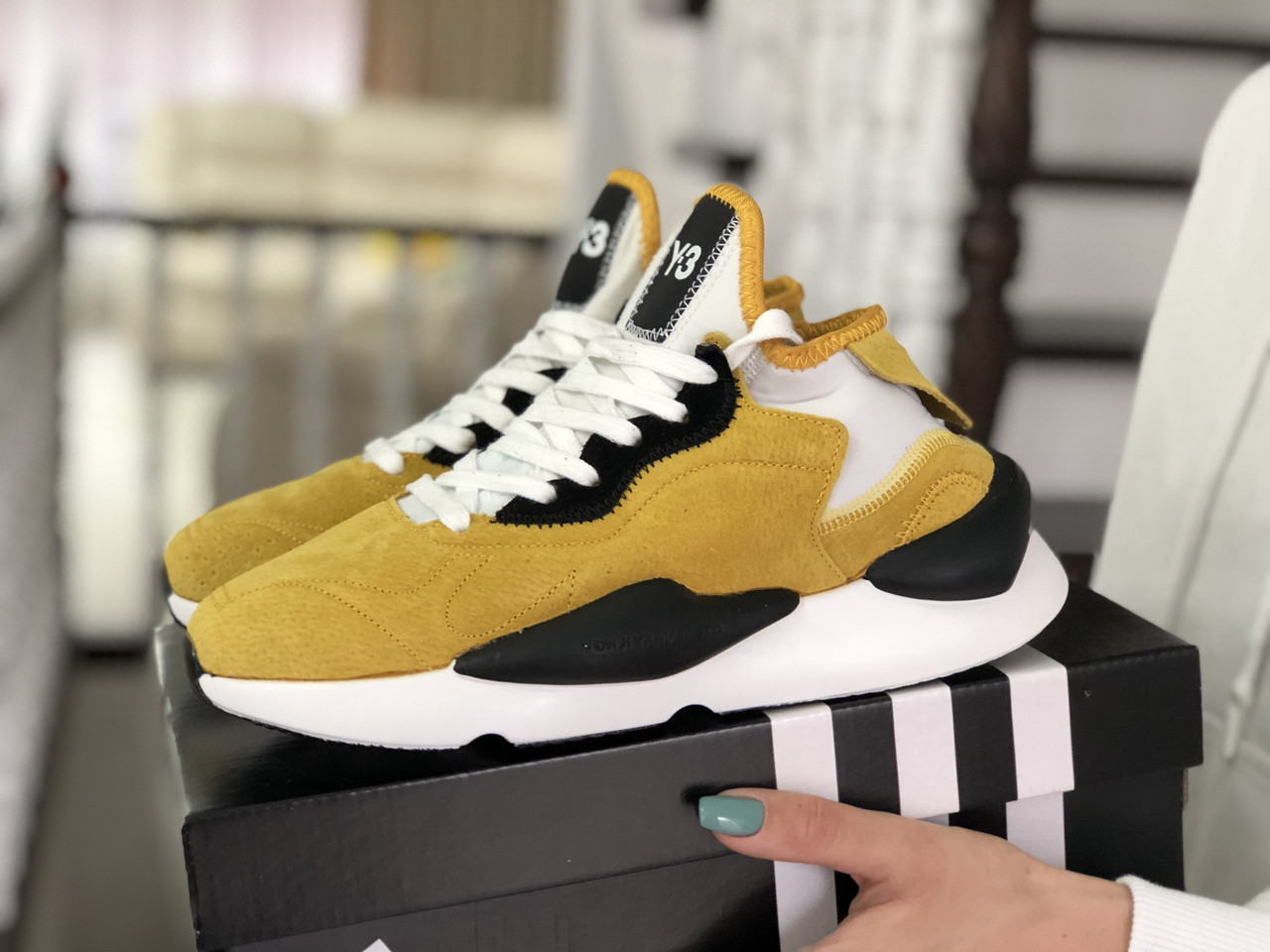 Женские кроссовки в стиле Adidas Y-3 Kaiwa, замша, желтые с черным 40(25,6 см), размеры:39,40
Женские кроссовки в стиле Adidas Y-3 Kaiwa, замша, желтые с черным 40(25,6 см), размеры:39,40
