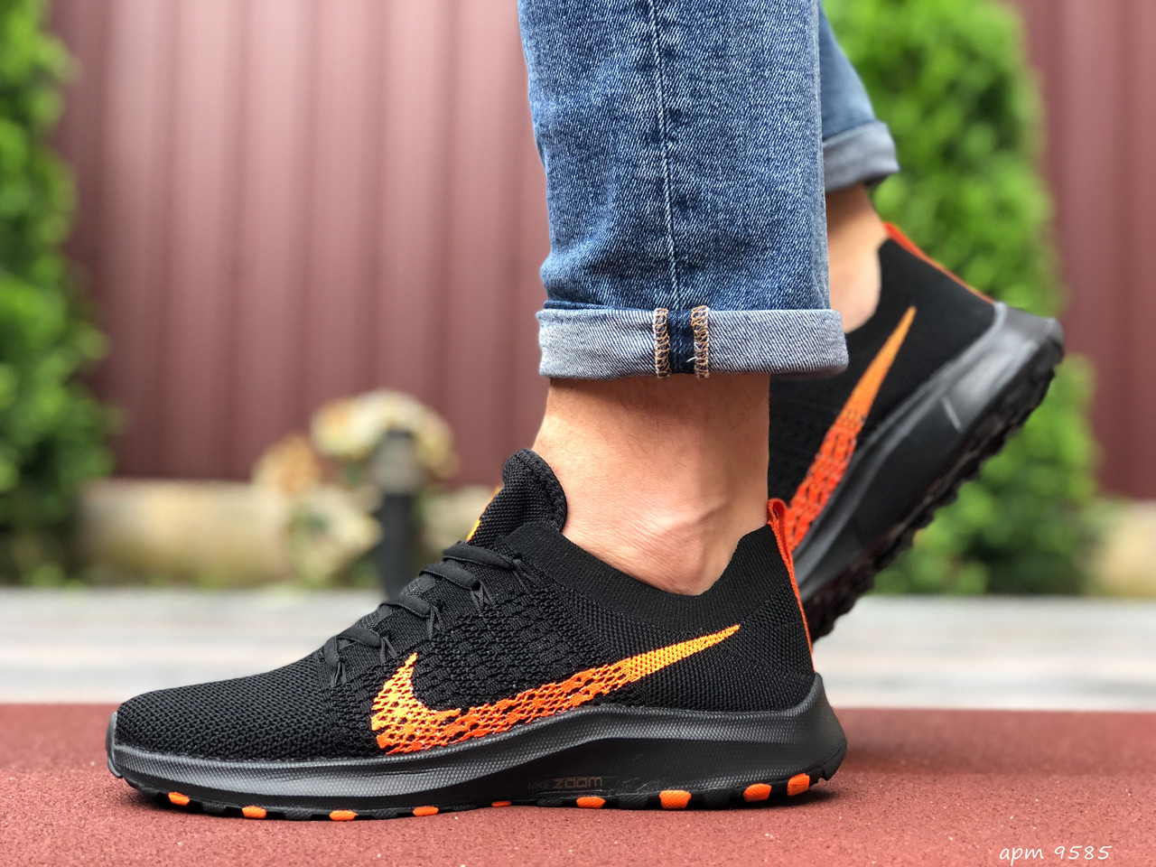 Мужские кроссовки в стиле Nike Zoom, сетка, черные с оранжевым, 42 (26,5 см), размеры:41,42,43,44,45
Мужские кроссовки в стиле Nike Zoom, сетка, черные с оранжевым, 42 (26,5 см), размеры:41,42,43,44,45