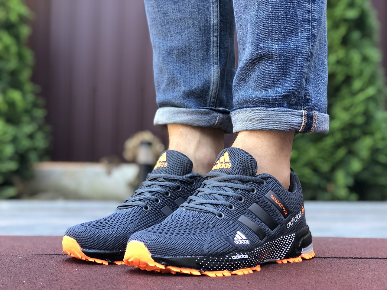 Мужские кроссовки в стиле Adidas Marathon TR 26, сетка, серые с оранжевым, 46 (29,3 см), размеры:43,44,45,46
Мужские кроссовки в стиле Adidas Marathon TR 26, сетка, серые с оранжевым, 46 (29,3 см), размеры:43,44,45,46