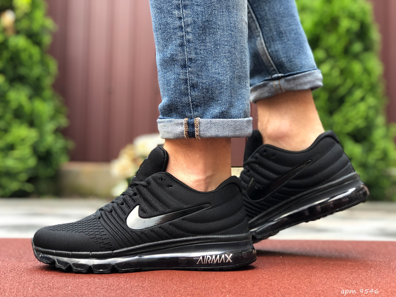 Мужские кроссовки в стиле Nike Air Max 2017,сетка, черные, 41 (25,9 см), размеры:41,42,46
Мужские кроссовки в стиле Nike Air Max 2017,сетка, черные, 41 (25,9 см), размеры:41,42,46
