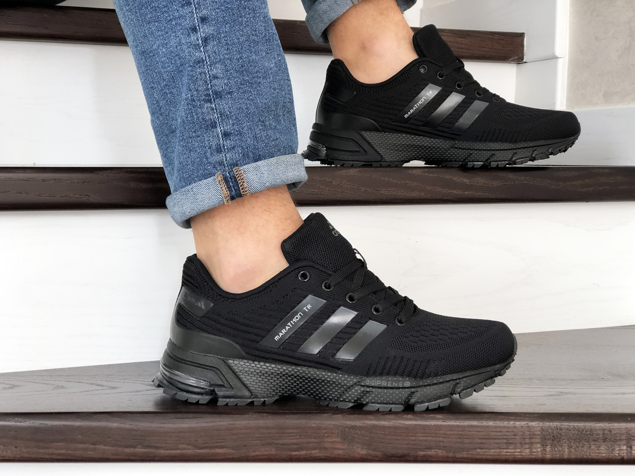 Мужские кроссовки в стиле Adidas Marathon TR, сетка, черные 44(28 см), последний размер
Мужские кроссовки в стиле Adidas Marathon TR, сетка, черные 44(28 см), последний размер