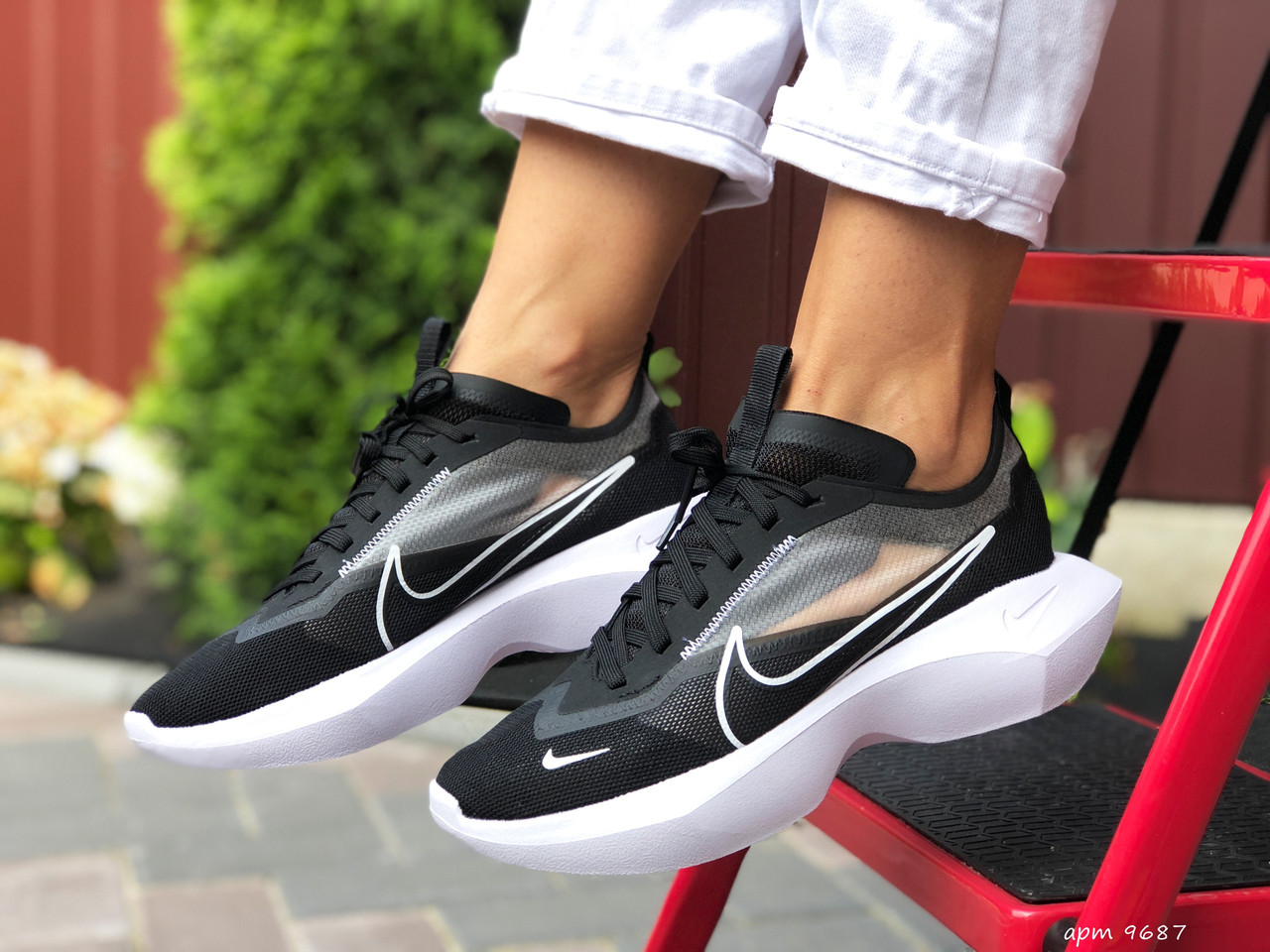 Женские кроссовки в стиле Nike Vista Lite, сетка, черные с белым, 39 (24,9 см), размеры:36,37,38,39,40
Женские кроссовки в стиле Nike Vista Lite, сетка, черные с белым, 39 (24,9 см), размеры:36,37,38,39,40