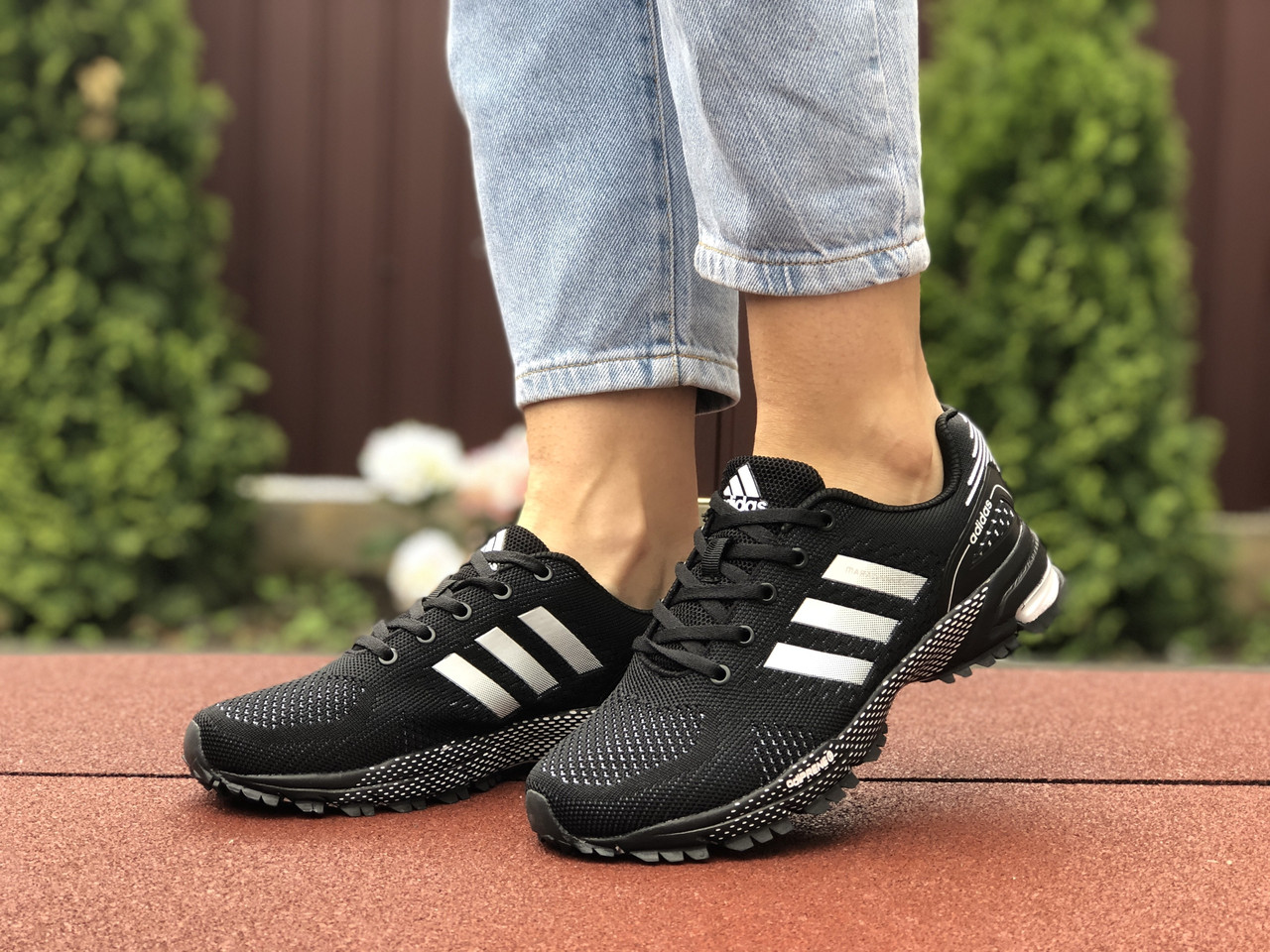 Женские кроссовки в стиле Adidas Marathon, сетка, черно-белые 39(24,8 см), размеры:36,37,38,39,40,41
Женские кроссовки в стиле Adidas Marathon, сетка, черно-белые 39(24,8 см), размеры:36,37,38,39,40,41