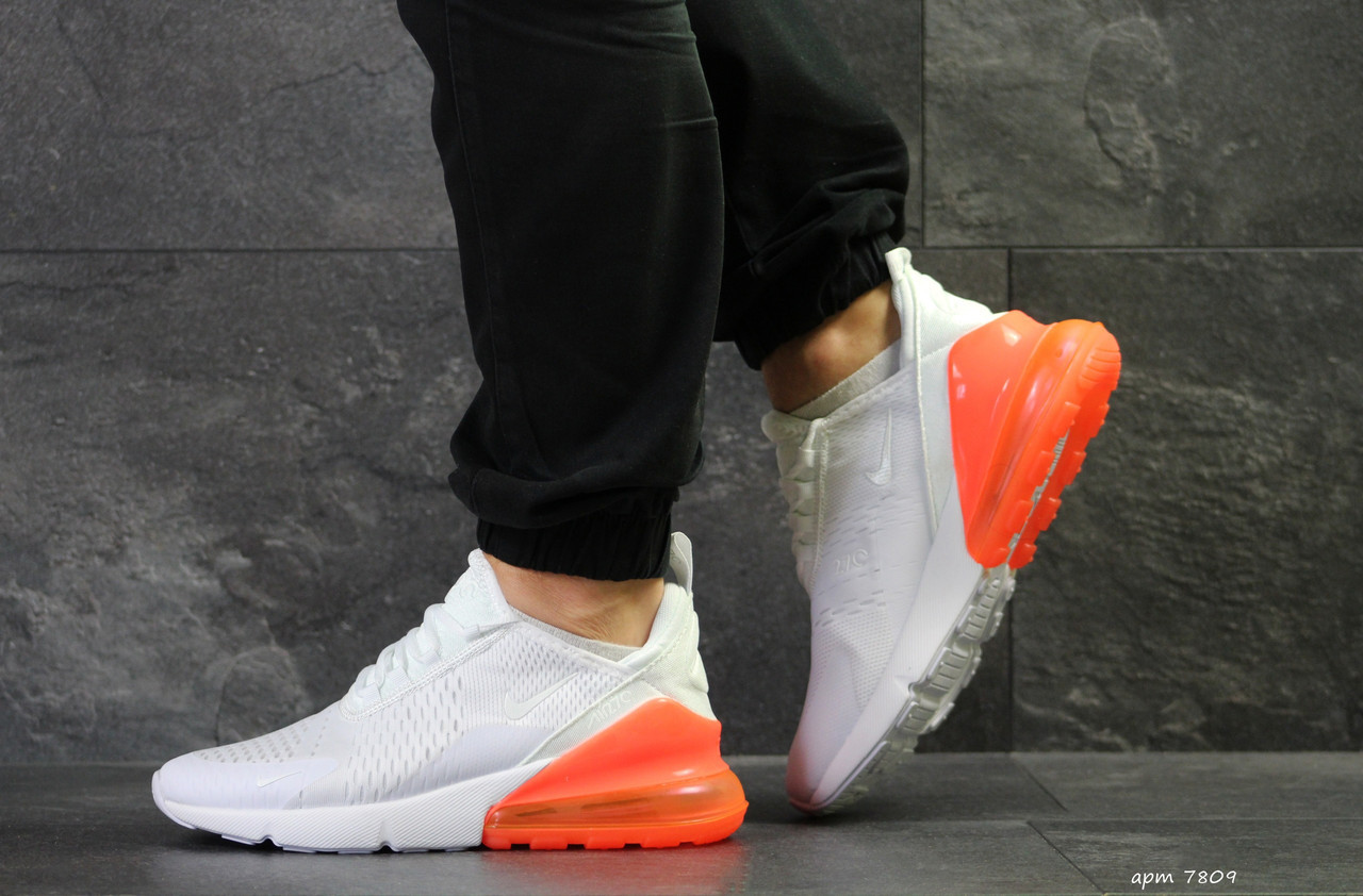 Мужские кроссовки в стиле Nike Air Max 270, сетка, белые с помаранчевым 44(27,9 см), размеры:42,43,44
Мужские кроссовки в стиле Nike Air Max 270, сетка, белые с помаранчевым 44(27,9 см), размеры:42,43,44