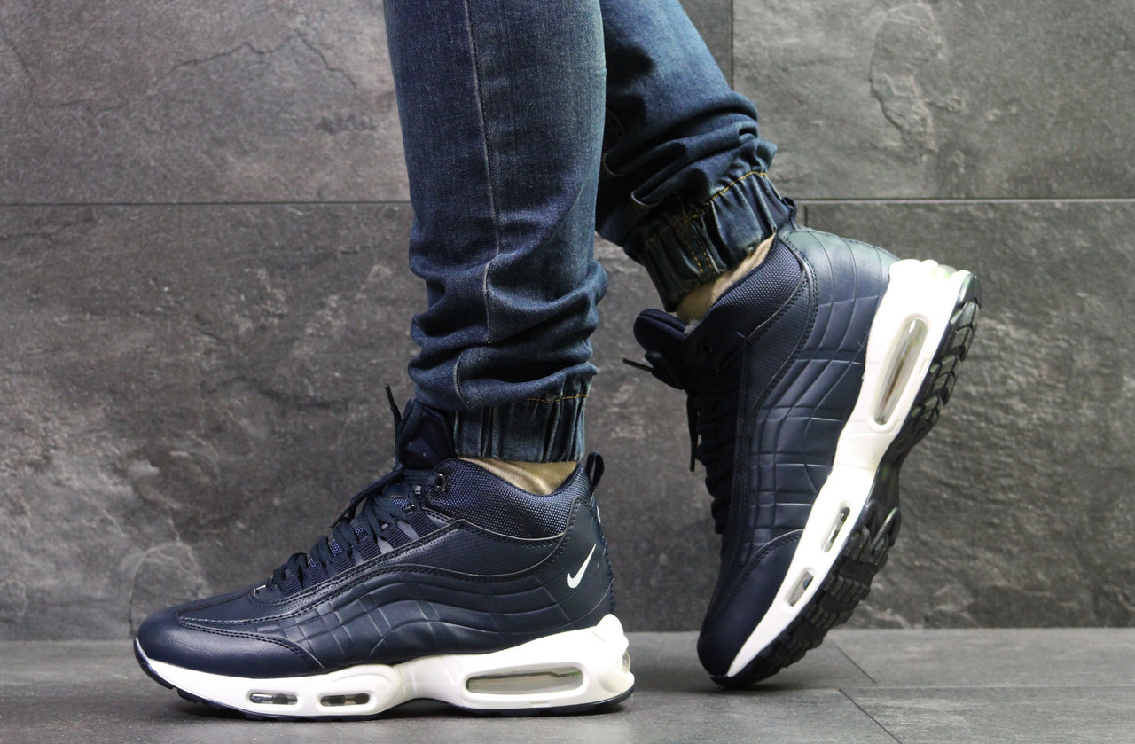 Мужские зимние кроссовки на меху в стиле Nike 95, синие 45 (28,7 см), последний размер
Мужские зимние кроссовки на меху в стиле Nike 95, синие 45 (28,7 см), последний размер