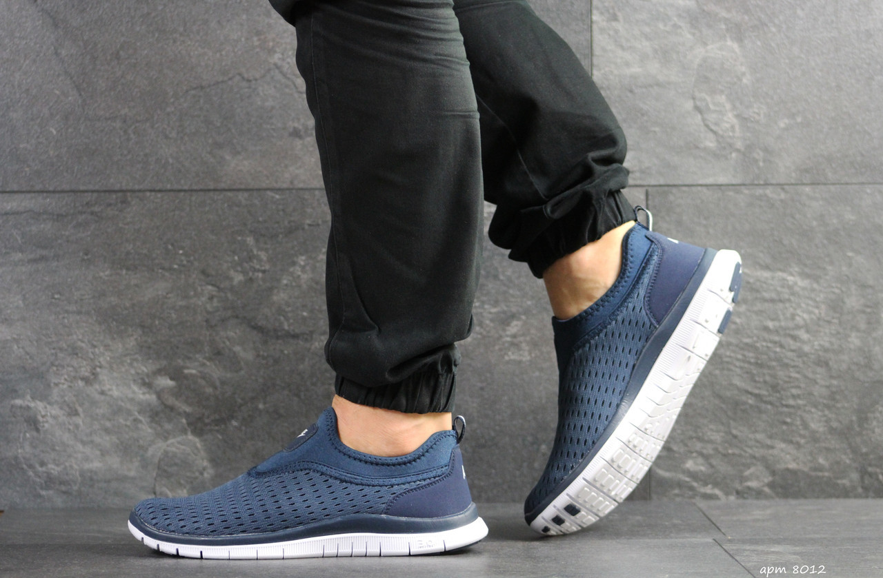 Мужские кроссовки в стиле Nike Free Run 3.0, сетка, синие 42(26,7 см), последний размер
Мужские кроссовки в стиле Nike Free Run 3.0, сетка, синие 42(26,7 см), последний размер
