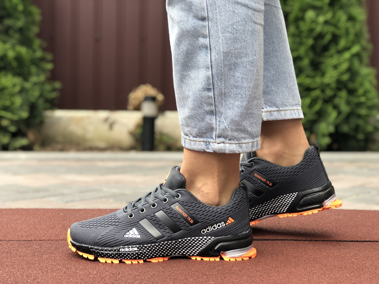 Женские кроссовки в стиле Adidas Marathon TR 26, сетка, серые с оранжевым, 37 (24 см), размеры:36,37,38,39,41
Женские кроссовки в стиле Adidas Marathon TR 26, сетка, серые с оранжевым, 37 (24 см), размеры:36,37,38,39,41