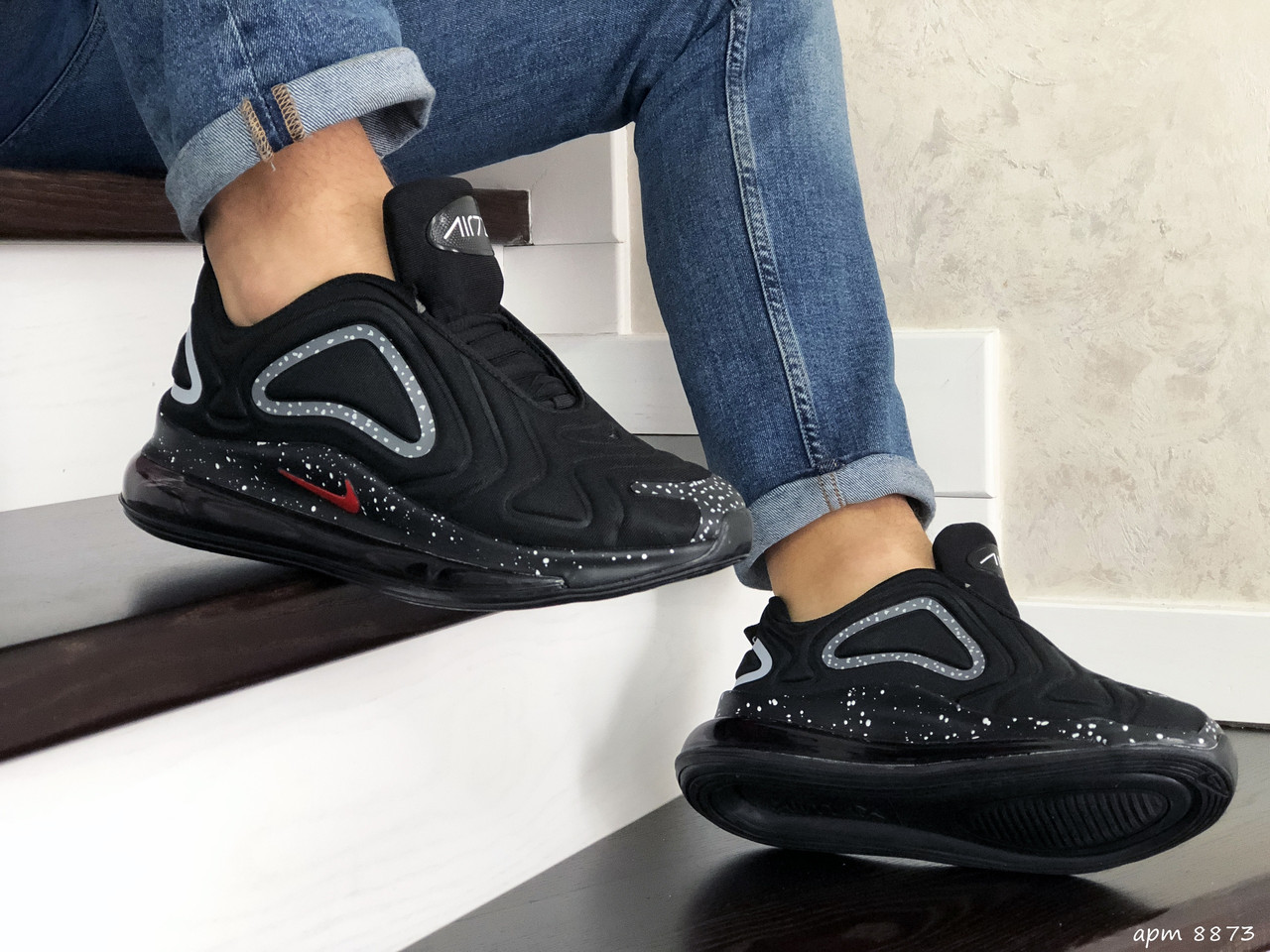 Мужские кроссовки в стиле Nike Air Max 720, текстиль, черные с крапочкой 41(25,2 см), последний размер
Мужские кроссовки в стиле Nike Air Max 720, текстиль, черные с крапочкой 41(25,2 см), последний размер