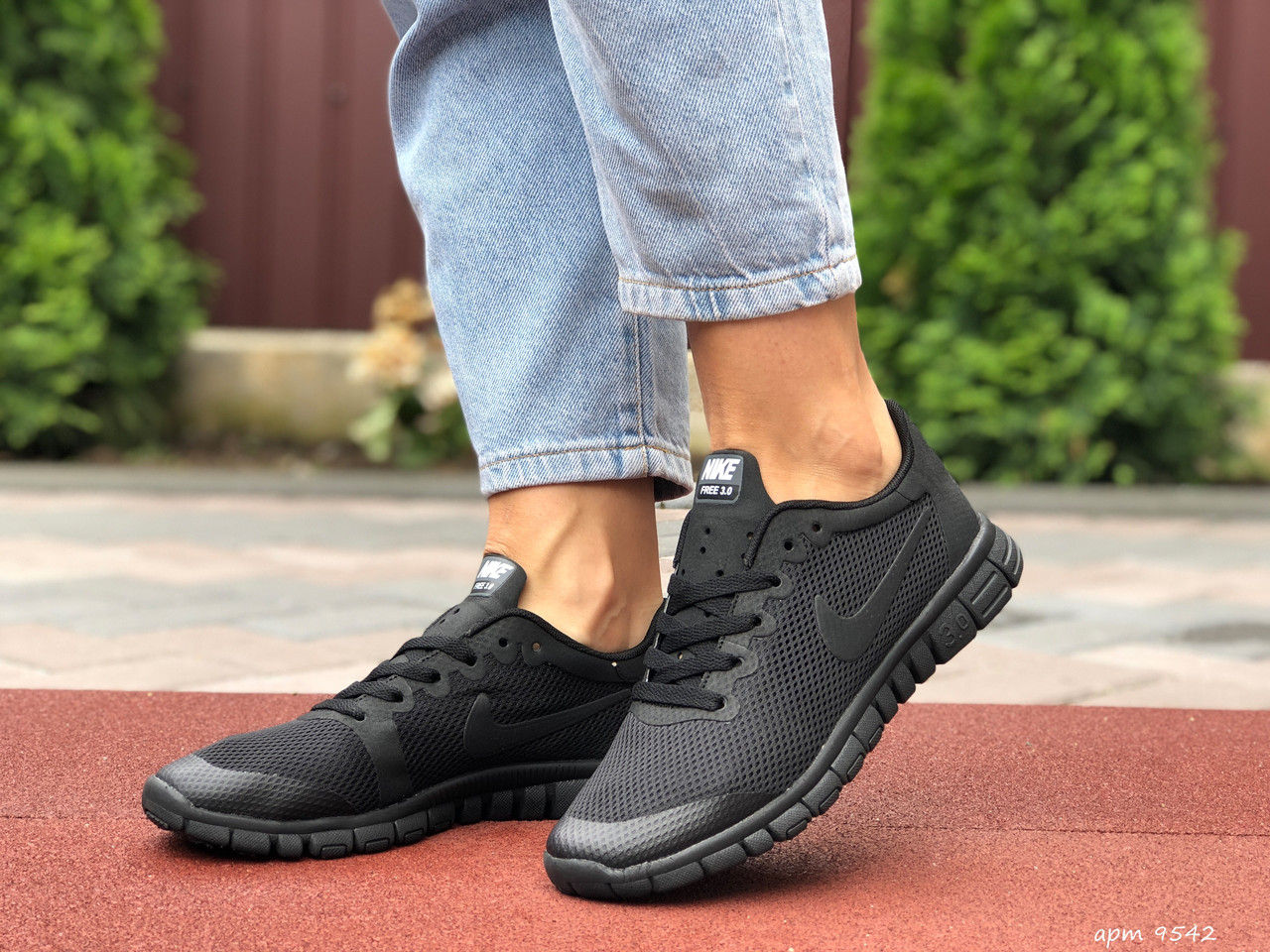 Женские кроссовки в стиле Nike Free Run 3,0, сетка, черные, 38 (24 см), размеры:36,37,38
Женские кроссовки в стиле Nike Free Run 3,0, сетка, черные, 38 (24 см), размеры:36,37,38