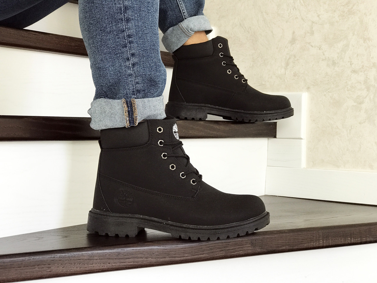 Мужские зимние ботинки на меху в стиле Timberland, экокожа, черные 43 (27,5 см), размеры:42,43,46
Мужские зимние ботинки на меху в стиле Timberland, экокожа, черные 43 (27,5 см), размеры:42,43,46