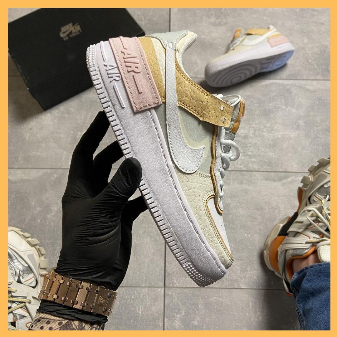 Женские кроссовки в стиле Nike Air Force 1 Shadow White Grey Brown (Бежевый) 38, Бежевый;серый;коричневый
Женские кроссовки в стиле Nike Air Force 1 Shadow White Grey Brown (Бежевый) 38, Бежевый;серый;коричневый