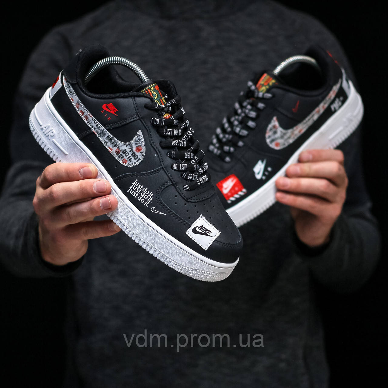 Кроссовки женские Nike Air Force в стиле Найк Аер Форс, натуральная кожа, код DK-1386. Черные
Кроссовки женские Nike Air Force в стиле Найк Аер Форс, натуральная кожа, код DK-1386. Черные