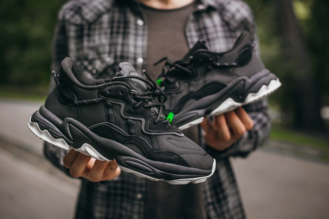 Кроссовки мужские Adidas Ozweego черные, АдиДас Озвиго, замша, плотный текстиль, код IN-558 45
Кроссовки мужские Adidas Ozweego черные, АдиДас Озвиго, замша, плотный текстиль, код IN-558 45
