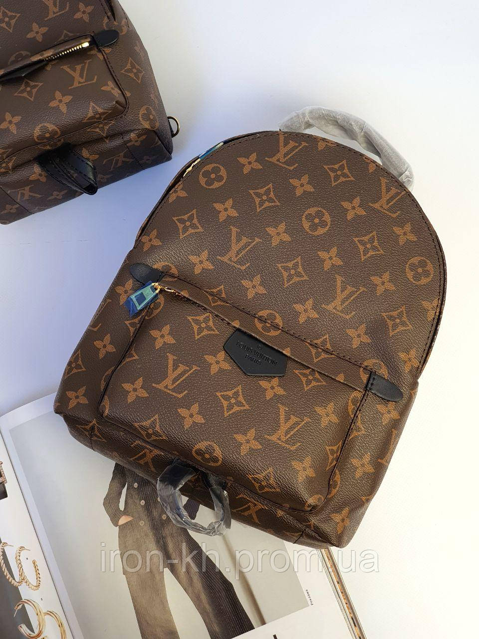 Женский брендовый рюкзак кожа+канва Louis vuitton Луи Виттон (реплика) LUX+++ 22 см
Женский брендовый рюкзак кожа+канва Louis vuitton Луи Виттон (реплика) LUX+++ 22 см