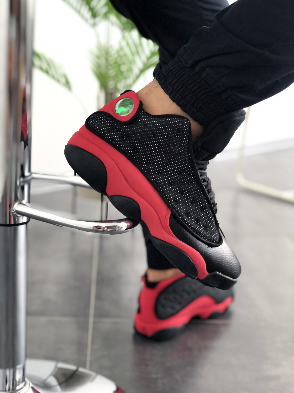 Кроссы женские и мужские Nike Air Jordan 13 Retro черные с красным. Кроссовки унисекс Найк Аир Джордан Ретро, Черный
Кроссы женские и мужские Nike Air Jordan 13 Retro черные с красным. Кроссовки унисекс Найк Аир Джордан Ретро, Черный