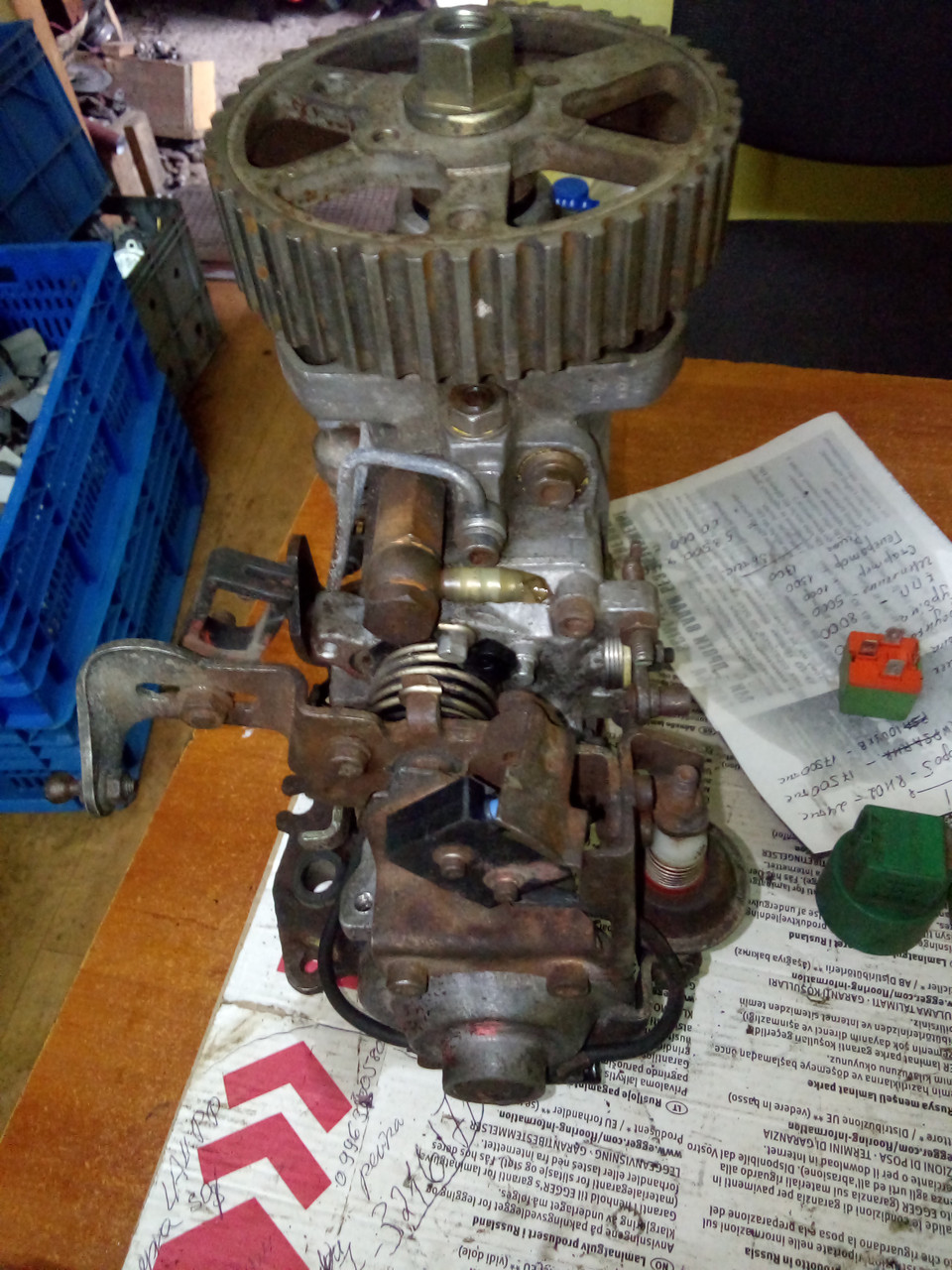 Топливный насос высокого давления (ТНВД) для Peugeot 306 406 405 309 Expert Boxer Fiat Scudo 1.9TD 0460494423
Топливный насос высокого давления (ТНВД) для Peugeot 306 406 405 309 Expert Boxer Fiat Scudo 1.9TD 0460494423