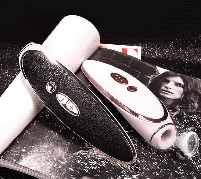 Люксовый вакуумный стимулятор Satisfyer Luxury Pret-a-Porter White Белый со вставкой из кожи
Люксовый вакуумный стимулятор Satisfyer Luxury Pret-a-Porter White Белый со вставкой из кожи