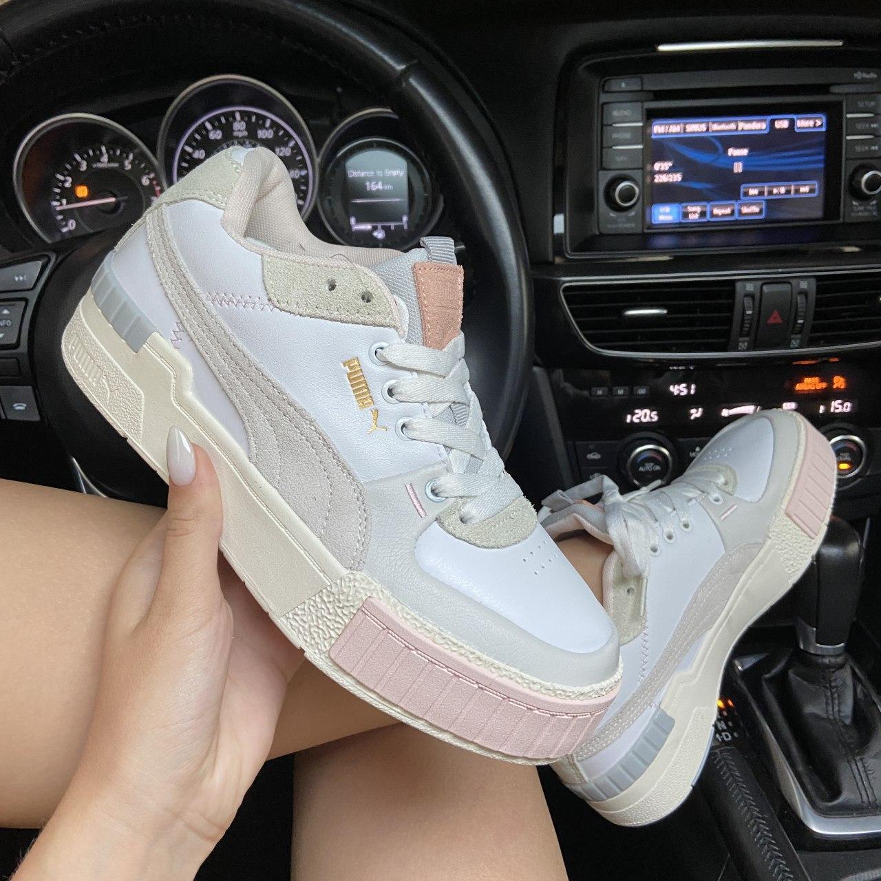Женские кроссовки Puma Select Cali Sport White Peach / Пума Кали Спорт Белый Персиковый 37
Женские кроссовки Puma Select Cali Sport White Peach / Пума Кали Спорт Белый Персиковый 37