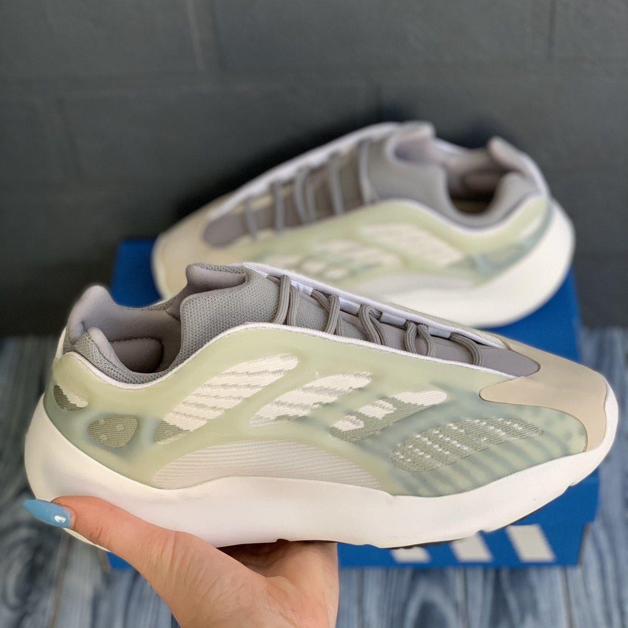 Мужские кроссовки Adidas Yeezy Boost 700 V3 Beige Gray / Адидас Изи Буст 700 В3 Бежевые Серые, Серый
Мужские кроссовки Adidas Yeezy Boost 700 V3 Beige Gray / Адидас Изи Буст 700 В3 Бежевые Серые, Серый