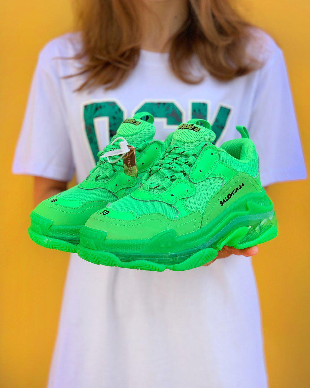Женские кроссовки Balenciaga Triple S Green / Баленсиага Трипл С Зеленые 37, Зелёный
Женские кроссовки Balenciaga Triple S Green / Баленсиага Трипл С Зеленые 37, Зелёный