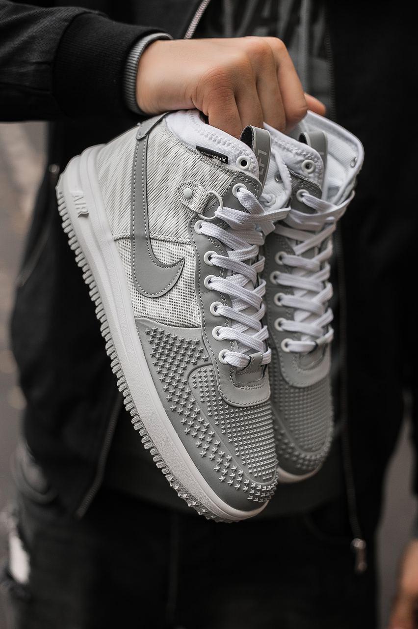 Мужские кроссовки Nike Lunar Force 1 Duckboot Silver / Найк Лунар Форс 1 Светло-Серые 42, Светло-серый
Мужские кроссовки Nike Lunar Force 1 Duckboot Silver / Найк Лунар Форс 1 Светло-Серые 42, Светло-серый