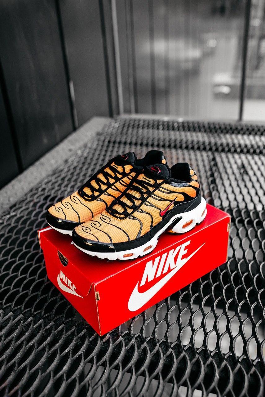 Мужские кроссовки Nike Air Max TN Orange Black / Найк Аир Макс ТН Оранжевые Черные, Оранжевый
Мужские кроссовки Nike Air Max TN Orange Black / Найк Аир Макс ТН Оранжевые Черные, Оранжевый