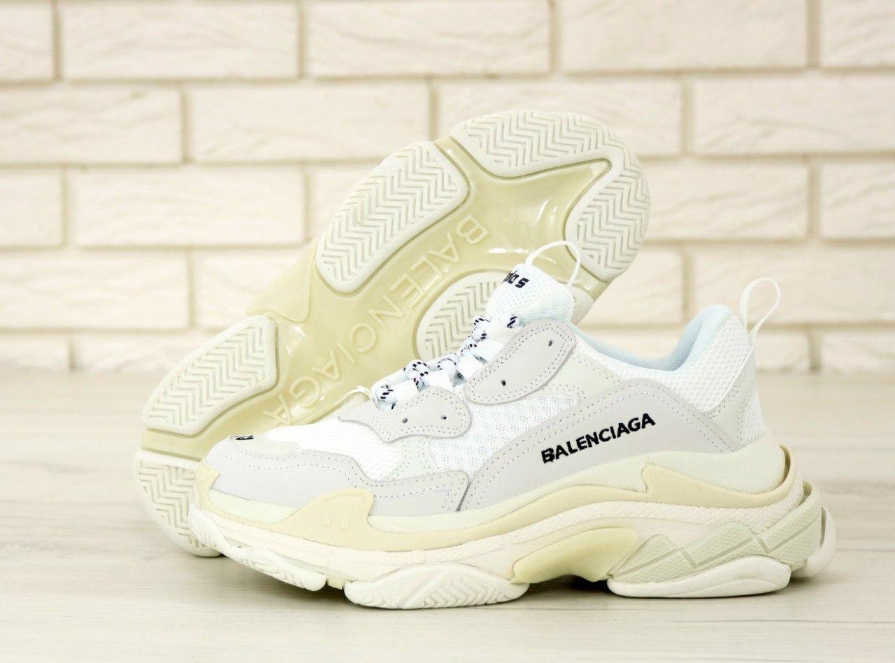 Женские кроссовки Balenciaga Triple S Beige / Баленсиага Трипл С Бежевые 39, Бежевый
Женские кроссовки Balenciaga Triple S Beige / Баленсиага Трипл С Бежевые 39, Бежевый