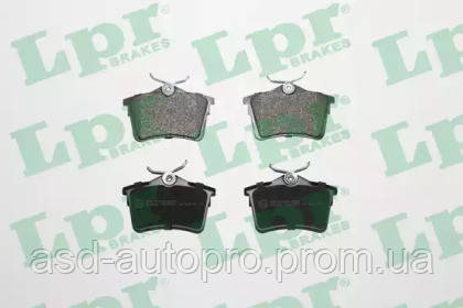 Тормозные колодки задние Berlingo / Partner с 2008 / Megane / Scenic(2/3) / C2 / C3/ 307 / 308 / Clio(2/3) LPR
Тормозные колодки задние Berlingo / Partner с 2008 / Megane / Scenic(2/3) / C2 / C3/ 307 / 308 / Clio(2/3) LPR