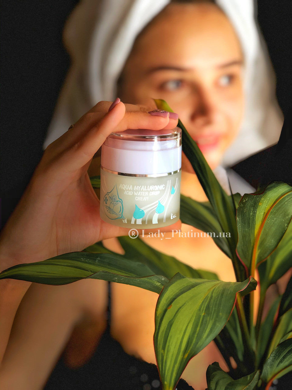 Крем для лица увлажняющий гиалуроновый Elizavecca Face Care Aqua Hyaluronic Acid Water Drop Cream, 50 мл
Крем для лица увлажняющий гиалуроновый Elizavecca Face Care Aqua Hyaluronic Acid Water Drop Cream, 50 мл