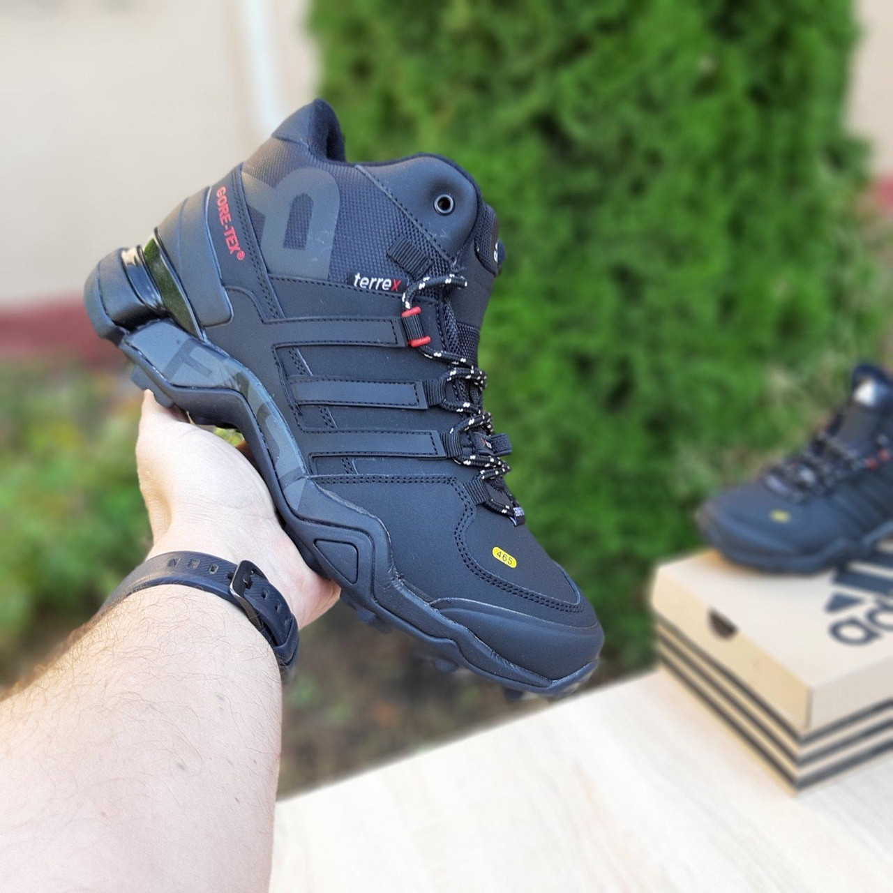 Кроссовки мужские зимние Adidas Terrex черные с красным, АдиДас, нубук, мех 100%, прошиты. Код OD-3566 44, Черный
Кроссовки мужские зимние Adidas Terrex черные с красным, АдиДас, нубук, мех 100%, прошиты. Код OD-3566 44, Черный