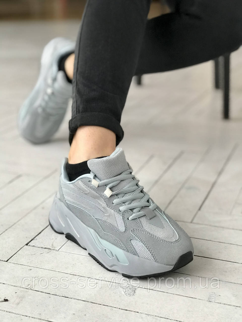 Кроссовки женские Adidas Yeezy Boost 700 v2 адидас изи буст в2 серые адидаси в 2 крассовки кроссы 40, Серый
Кроссовки женские Adidas Yeezy Boost 700 v2 адидас изи буст в2 серые адидаси в 2 крассовки кроссы 40, Серый