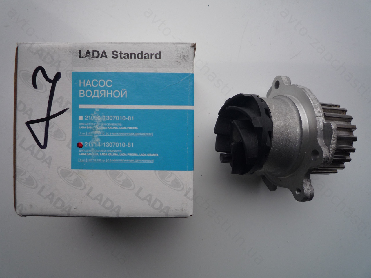 Насос водяной (помпа) ВАЗ 2108-2115, 1118, с 8 клапанным мотором (пр-во Lada standart) (21114-130701081)
Насос водяной (помпа) ВАЗ 2108-2115, 1118, с 8 клапанным мотором (пр-во Lada standart) (21114-130701081)