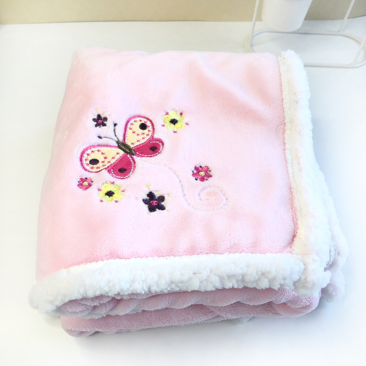 Плед теплый для новорожденного флис и искусственный мех My blanket 100х 70 см розовый с бабочкой
Плед теплый для новорожденного флис и искусственный мех My blanket 100х 70 см розовый с бабочкой