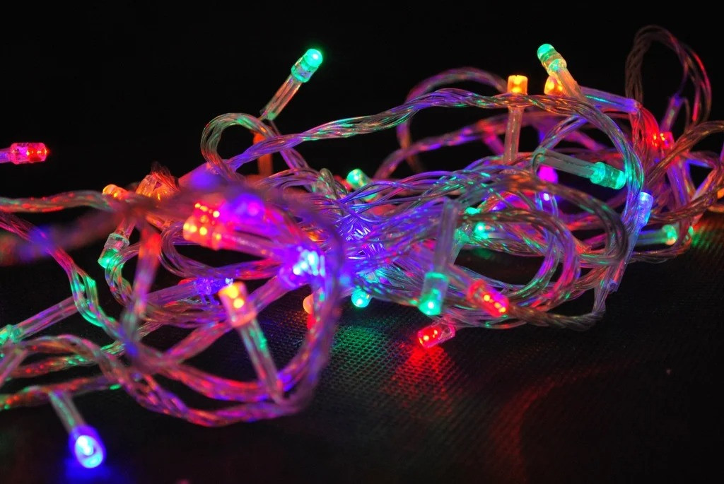 Светодиодная елочная гирлянда на 300 лампочек LED, лампочки разноцветные мульти, 13 м
Светодиодная елочная гирлянда на 300 лампочек LED, лампочки разноцветные мульти, 13 м