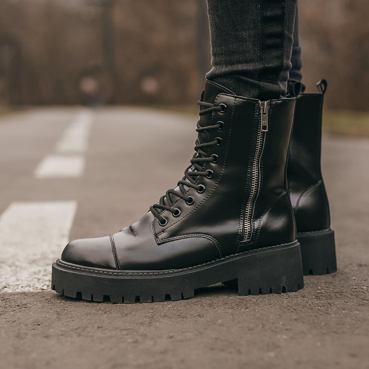 Женская обувь Balenciaga Boot Tractor. Ботинки для девушек Баленсиага Трактор утепленные мехом., Черный
Женская обувь Balenciaga Boot Tractor. Ботинки для девушек Баленсиага Трактор утепленные мехом., Черный