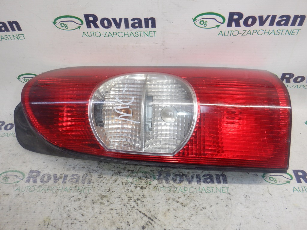 Б/У Фонарь задний правый (Фургон) Renault MASTER 2 2003-2010 (Рено Мастер 2), 8200171478 (БУ-200838)
Б/У Фонарь задний правый (Фургон) Renault MASTER 2 2003-2010 (Рено Мастер 2), 8200171478 (БУ-200838)