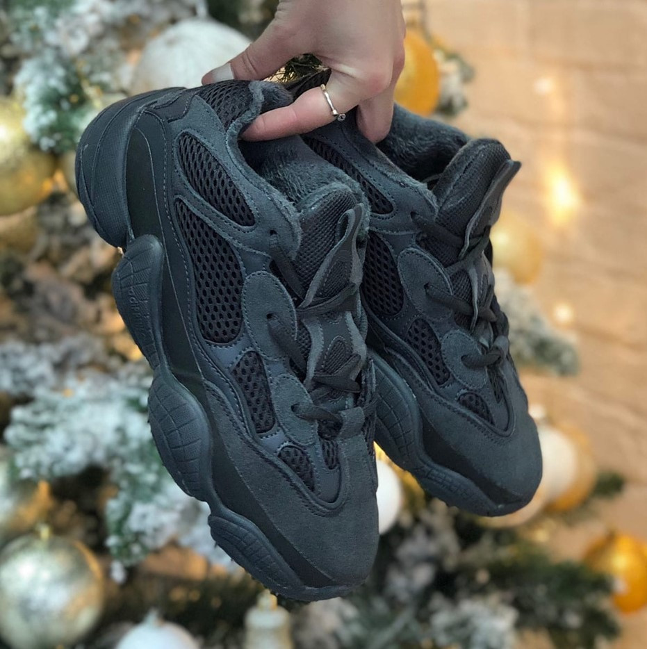 Adidas Yeezy Boost 500 Winter Black | кроссовки зимние; женские и мужские; с мехом; черные, Черный
Adidas Yeezy Boost 500 Winter Black | кроссовки зимние; женские и мужские; с мехом; черные, Черный