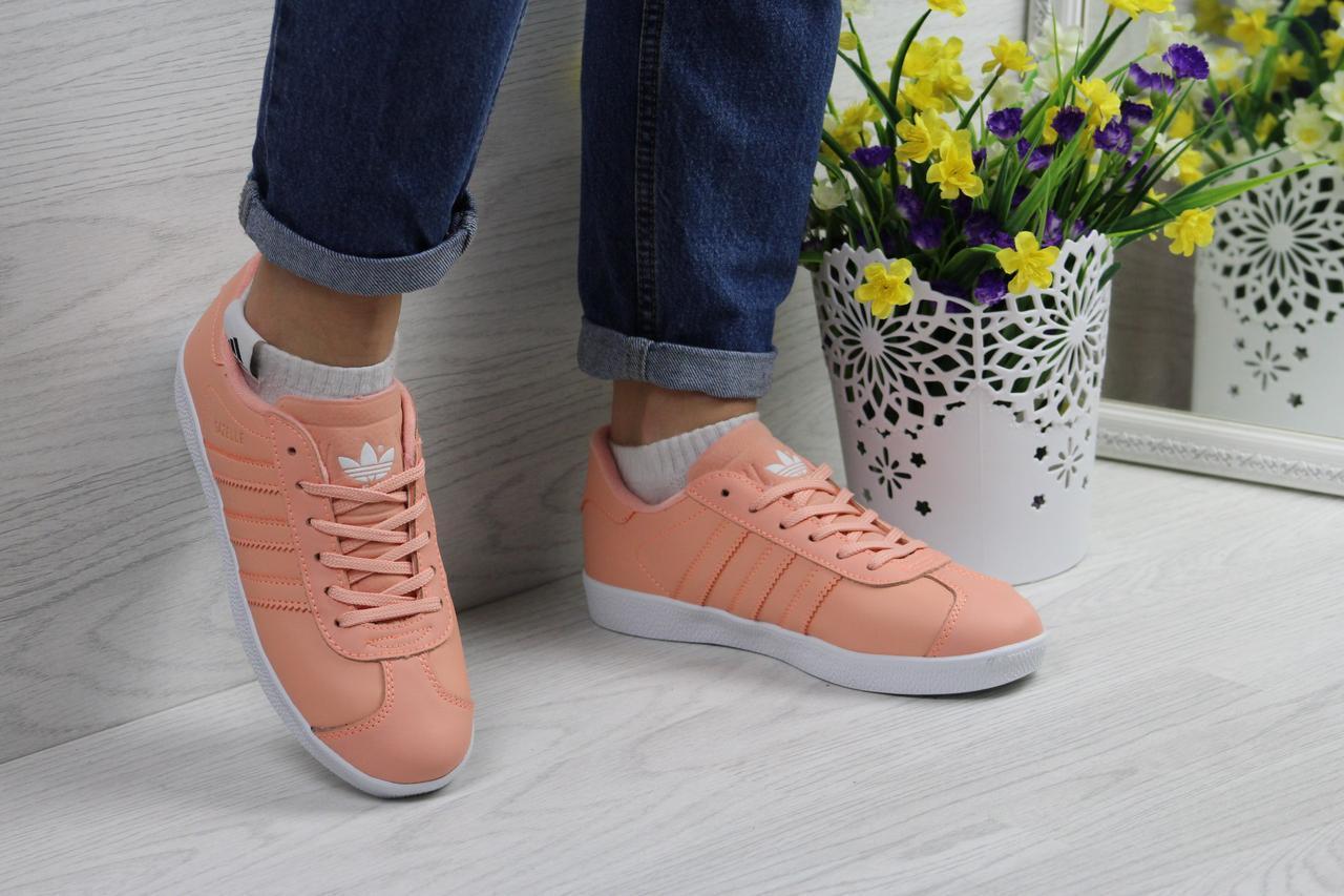 Женские кроссовки в стиле Adidas Адидас Gazelle, персиковые 39 (24,5 см), Персиковый
Женские кроссовки в стиле Adidas Адидас Gazelle, персиковые 39 (24,5 см), Персиковый