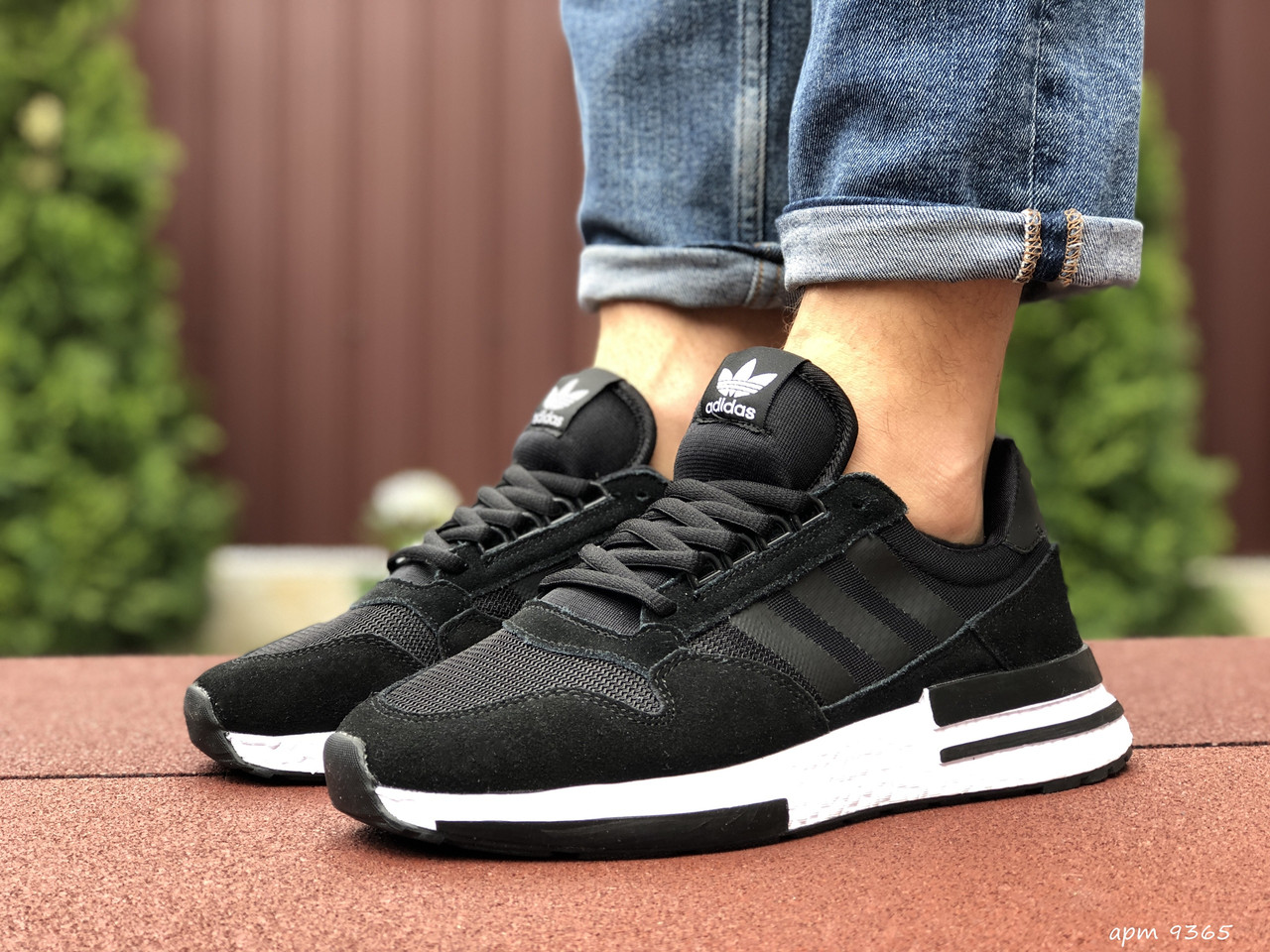 Мужские кроссовки в стиле Adidas Адидас ZX500 RM, черно-белые 45 (28,5 см), Черно-белый
Мужские кроссовки в стиле Adidas Адидас ZX500 RM, черно-белые 45 (28,5 см), Черно-белый