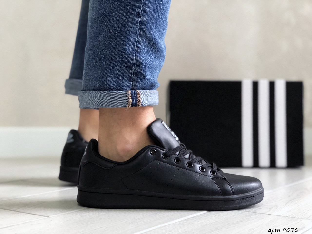 Мужские кроссовки в стиле Adidas Адидас Stan Smith, кожа, черные 46 (29,6 см), Черный
Мужские кроссовки в стиле Adidas Адидас Stan Smith, кожа, черные 46 (29,6 см), Черный